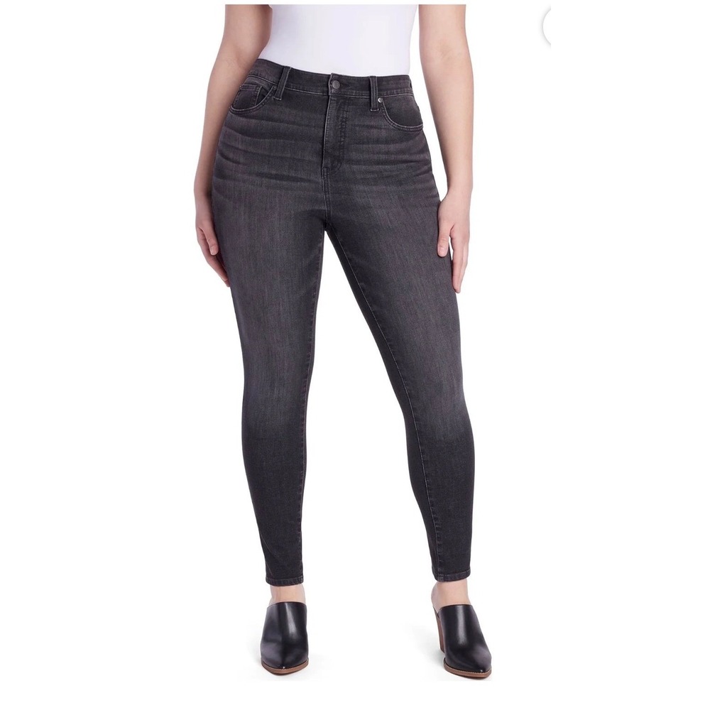 Time and Tru Women's High Rise Curvy Skinny Jeans Black Size 18 Short NEW NWT